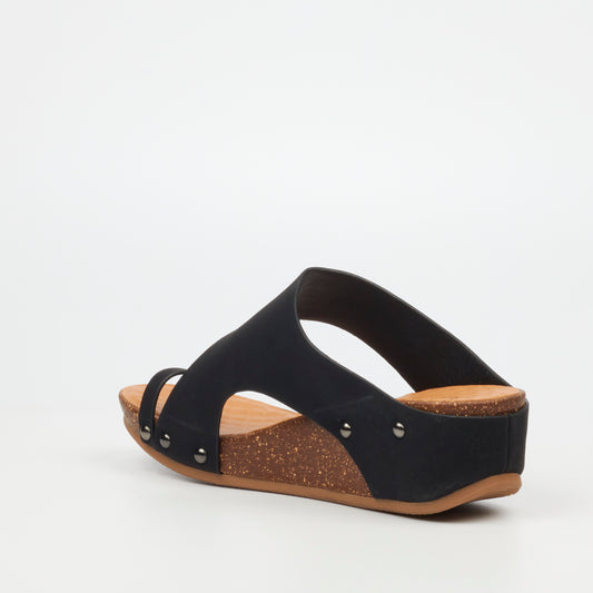 Butterfly Feet - Cheyan Black