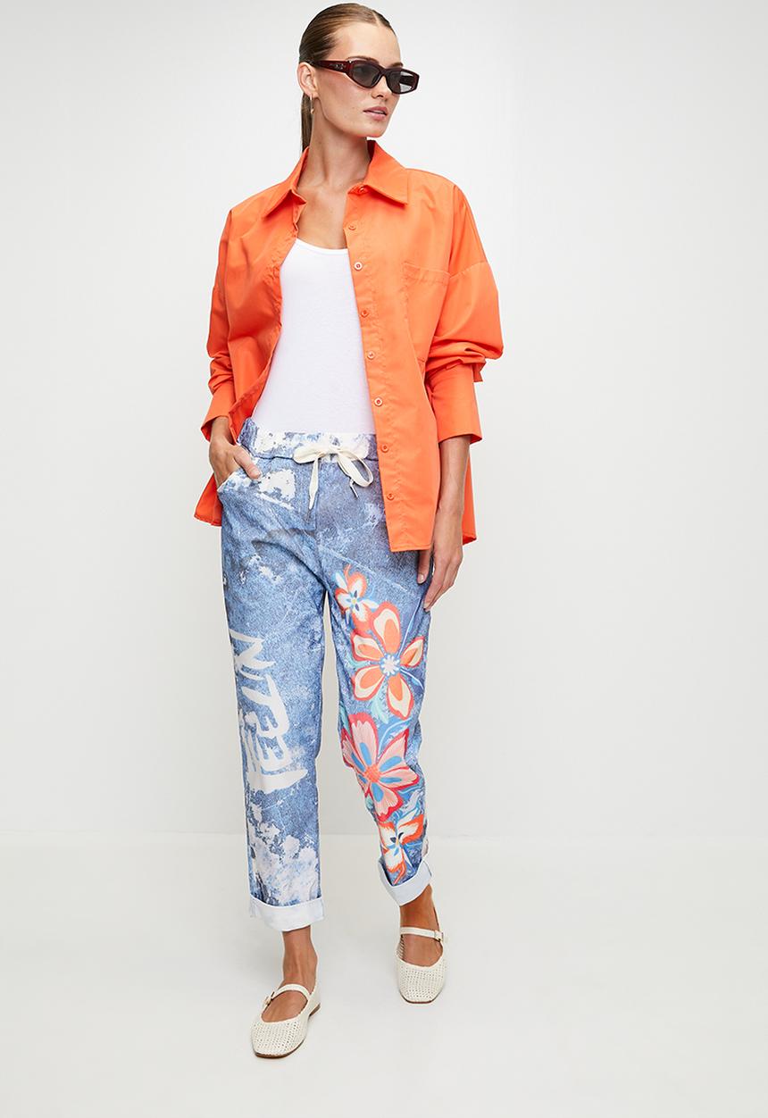 Stella Morgan - Vibrant Orange Flower Joggers