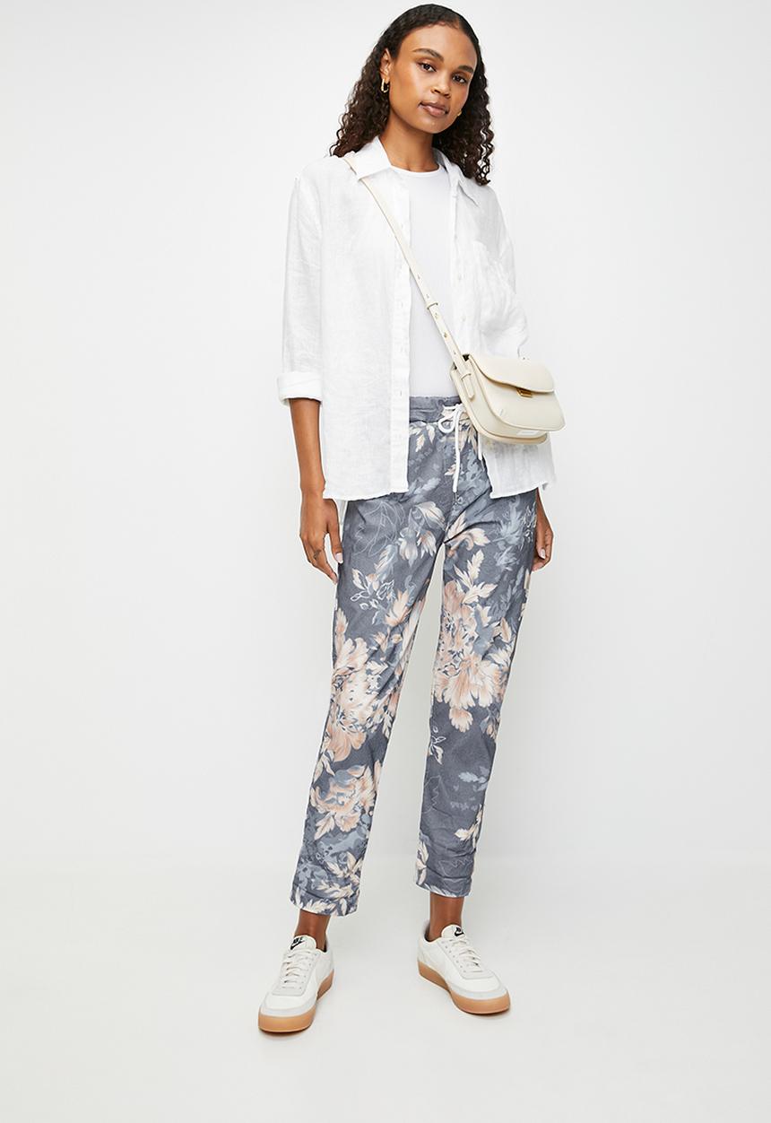 Stella Morgan - Blue Autumn Leaf Jogger